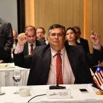 Flávio Dino decide entrar com ação penal contra Bolsonaro por crime contra honra