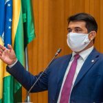 No Maranhão, Flávio Dino reduz orçamento da segurança e aumenta o da comunicação, denuncia deputado