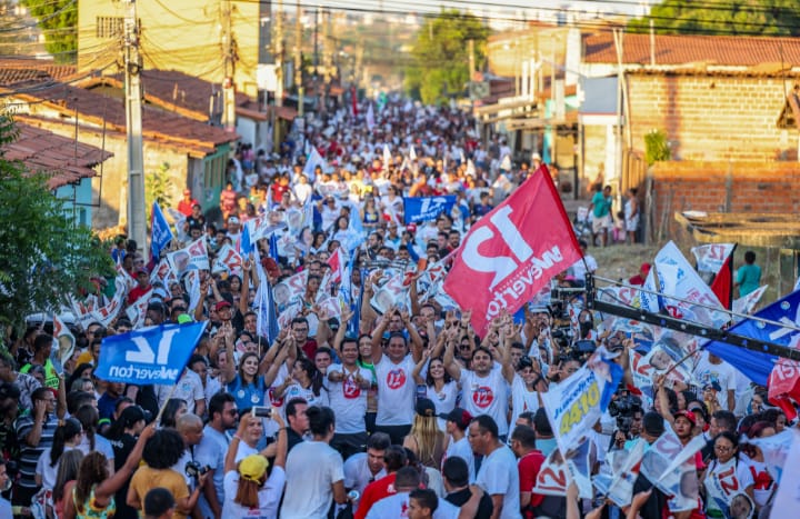 WhatsApp-Image-2022-09-08-at-09.51.00 Weverton Rocha comanda mais de 30 mil pessoas em caminhada da Independência em Timon