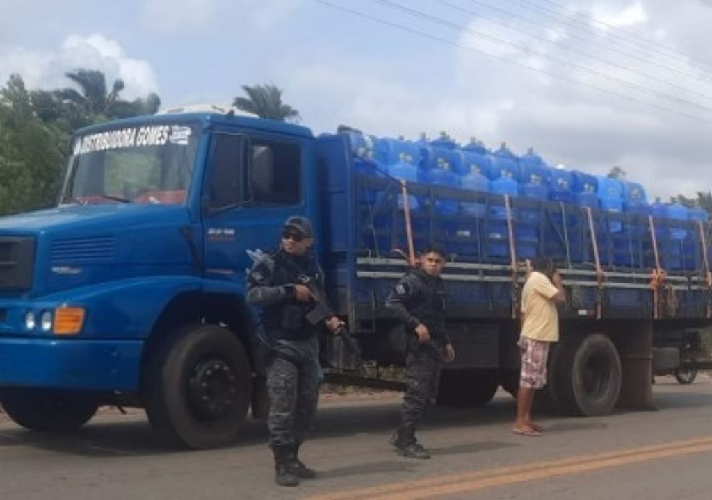 Agua-mineral3 Empresários da indústria de água mineral no Maranhão reclamam de operações agressivas e falta de incentivo por parte do governo